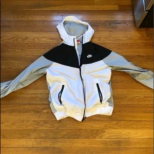 Nike wind breaker